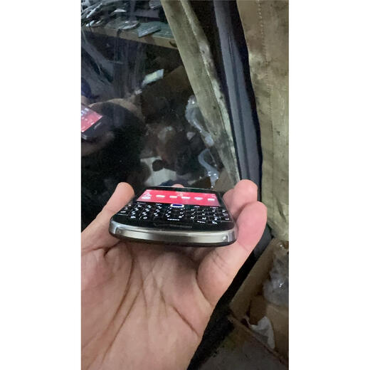 黑莓（BlackBerry）黑莓9930触屏全键盘学生拍照ccd手机老人机创意配件 黑色 套餐一