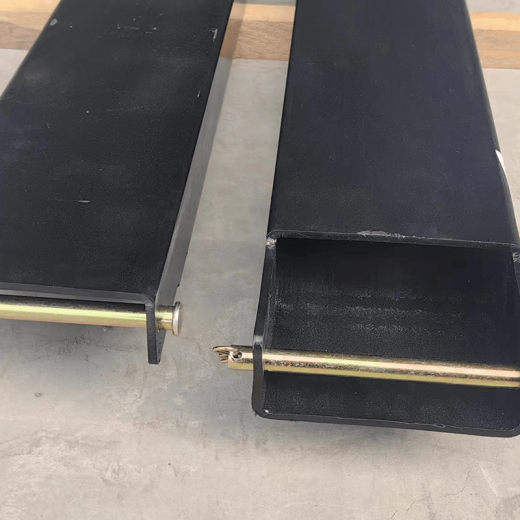 XMSJ定制成型叉车加长套叉腿防护套货叉加长铁臂耐磨耐用叉车配件属具 一体型适用335吨内径13555长16