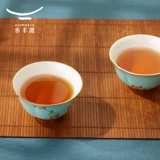 Mrs. Yongfengyuan (auratic) porcelain West Lake Blue 6/7/8/9 ceramic tea sets, Gaiwan Kungfu set of tea cups, gift box set, tea set (teapot set), 6 pieces