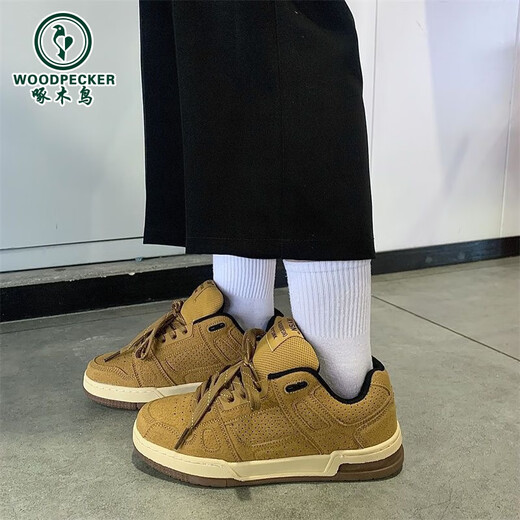 Pecker Chaussures de pain à semelles épaisses Chaussures masculines 2025 Automne Nouvelles chaussures Men's Breathable Retro Polyvyle Couple Casual Skateboard Chaussures Khaki 9913 37