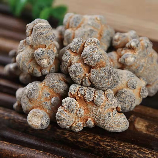 Sanqitou Authentische Yunnan Wenshan 20 Spring Sanqitou Ganze chinesische medizinische Materialien Trockenwaren, Spezialgrad Wildfeld 7 neue Waren 20 Sanqitou 500g