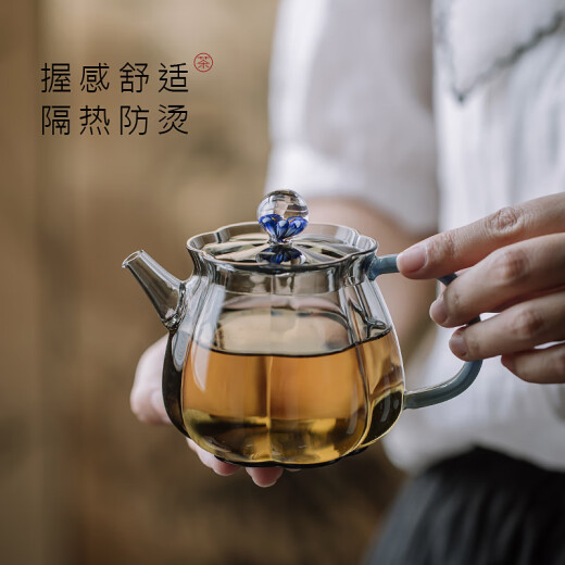 Yihutea (YIHUTEA) high temperature resistant glass teapot filtered teapot for one person drinking kung fu tea set plum blossom small pot Japanese tea brewing set plum blossom teapot 250ml + 2 petal tasting cups 201mL (inclusive) - 300mL (inclusive)