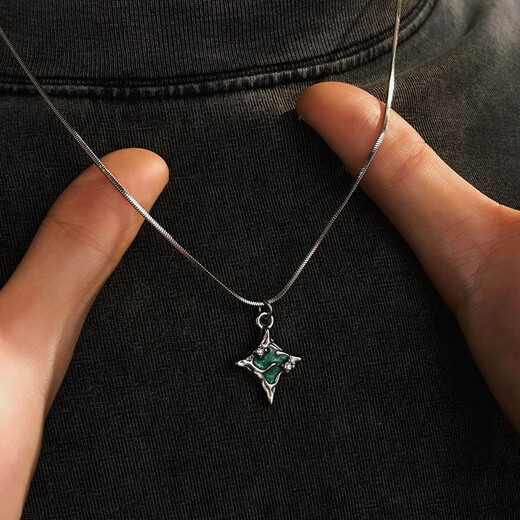 MOLC necklace men's versatile accessories boys clavicle chain niche simple trend pendant hip-hop pendant female birthday gift male L2389 Secret Lake Necklace