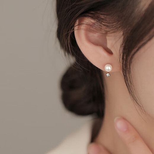 Chinese Gold Pure Silver Pearl Earrings Women's Freshwater Pearl Earrings for Ear Piercing and Anti-falling Silver Earrings Wedding Anniversary Gifts for Wife Pure Silver Pearl Earrings Jingsuda