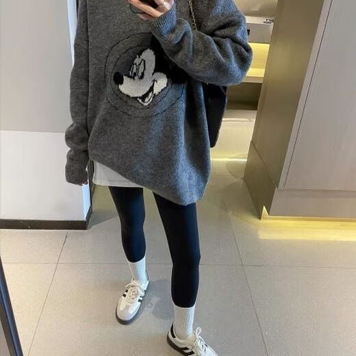 
Yimuqi Buy Duoxi Dongguan Dalang Sweater Mid-length Loose and lazy style pullover for women 2024 Winter New Korean Style Pullover for Grey Donald Duck y9855 One Size