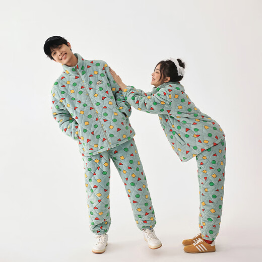 Kissing Cat Crayon Shin-chan co-branded couple pajamas for women winter three-layer quilted men's home clothes can be worn outside, women's M