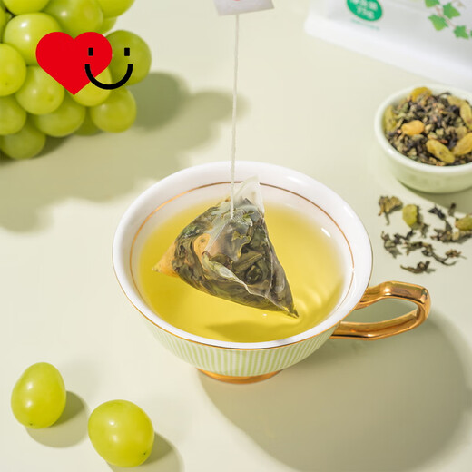 Ein Stück Papierblume handelt von Qingti Oolong Tee Obst Kamelien Früchte Kaltes Teeblatt Independent Dreieck Teebeutel kann kalt gebraut