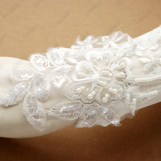 
Bone Burning New Autumn and Winter Wedding Dress Gloves Long Fingerless Embroidered Lace White Bridal Wedding Accessories Ivory White