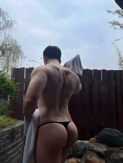 Men's thong thin edge U convex large bag tight low waist sexy sexy S men's breathable pants underwear white S privacy delivery