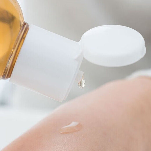 Kiehl's (Kiehl's) Calendula Toner Skin Care Products Hydrating and Moisturizing Lotion Softening Wet Compress Water Shrinks Pores and Soothes Skin Calendula Water 40ml