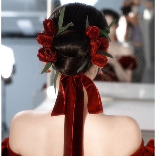 Haiyiduo Velvet Flower Bride Suit Bud Temperamento simple Vestido de novia Accesorios para el cabello Rojo Ropa Tosta Tatal Tatal de la nueces Velvet de terciopelo Flor roja [Diadema + cuatro 8 flores]
