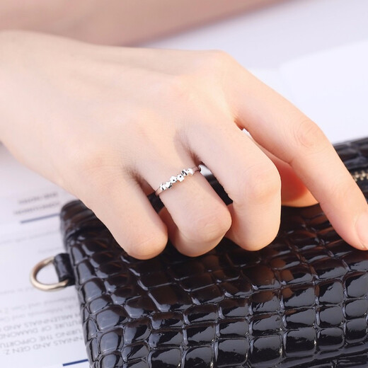 CRD Ke Laidi Spot Sparkling Platinum Ring Female PT950 Platinum Ring Star Ring Live Mouth 2.65g