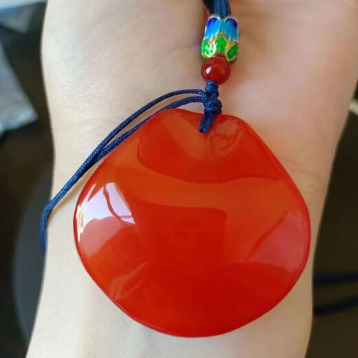 Core fragrant living jade herring stone herring fish stunning stone herring stone pendant herring stone 20 grams herring stone beads herring bone stone U89-R73-herring stone 4-6 grams