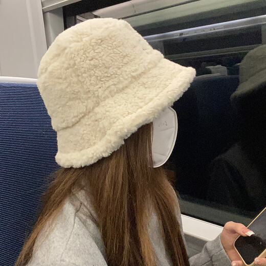 JIOESC Fisherman Hat Women's Autumn and Winter 2024 New Thick Warm Plush Cold Hat Big Head Circumference Showing Face Small Fishman Hat Bear Main Picture Style - Beige One Size (53-60cm)