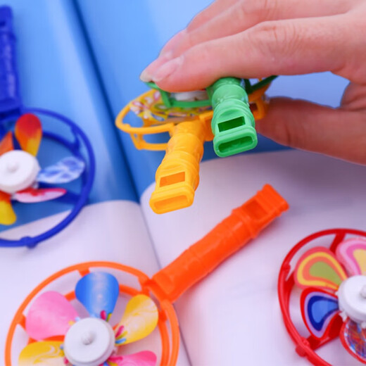 Senhui 1er juin Prix Lollipop Windmill Whistle Windmill Children's Toys Kindergarten Color Color Nostalgic Toy Gift Colorful Windmill Whistle [20 Random]