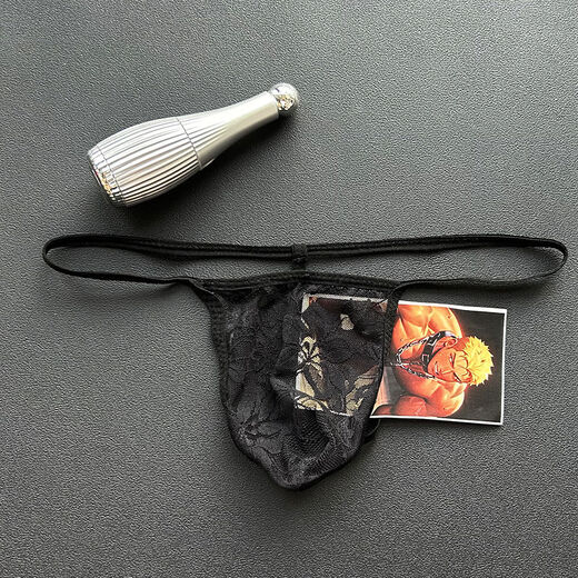 Slutty men's lace transparent thong, breathable sexy thong, personalized single thong underwear, white + red, 100-170Jin Jin equals 0.5kg, can be worn under the