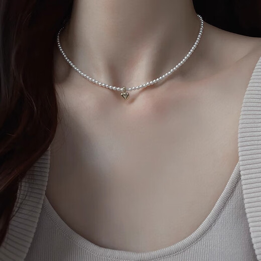 QMXD French Shijia Millet Bead Necklace Women's Light Luxury Artificial Pearl Clavicle Chain 2025 New Love Pendant Necklace Love Shijia Pearl Necklace