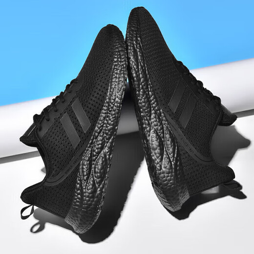 Chaussures de sport à double étoile Chaussures masculines printemps et automne Mesh Soft Sole Breasping Running Chaussures Casual Chores Lightweight Ush résistant aux chaussures de voyage