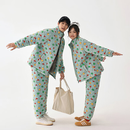 Kissing Cat Crayon Shin-chan co-branded couple pajamas for women winter three-layer quilted men's home clothes can be worn outside, women's M