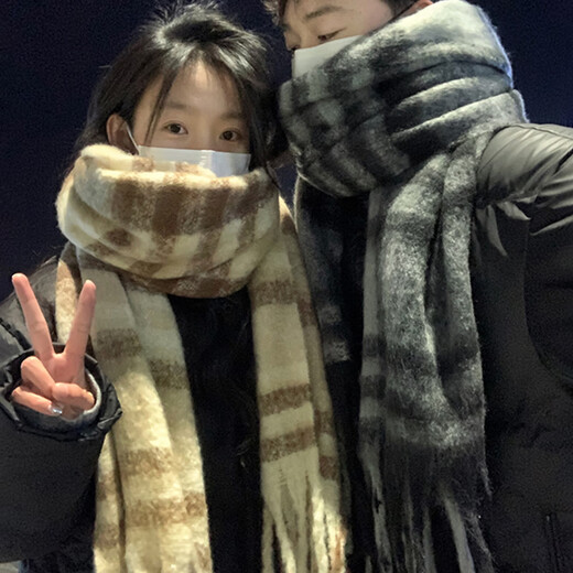 Bo Na Ling Scarf Women's Winter New Korean Retro Plaid Couple Shawl Thickened Warm Scarf as a Gift for Boyfriend Couple Scarf Black Gray