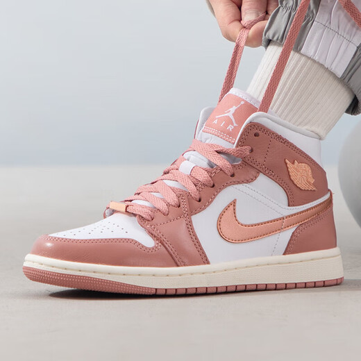 耐克（NIKE）女鞋新款WMNS AIR jordan1 MID SE运动健身耐磨缓震篮球鞋 FB9892-670 36.5