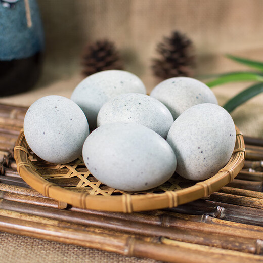 Songhua eggs, soft-boiled preserved eggs, runny duck eggs, preserved eggs, lead-free craft farmhouse eggs, 10 pieces (single piece is more than 60g) Songhua eggs, soft-boiled preserved eggs, runny duck eggs, preserved eggs, lead-free craft farmhouse eggs, 10 pieces (single piece is more than 60g)
