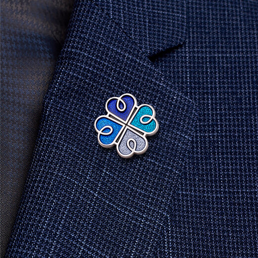 Kaflink's new brooch Wish Four Leaf Clover Badge Collar Button Collar Corner Button Men's and Women's Suit Suit Metal Badge Breast Buckle Gold Color Brooch - Wish Four Leaf Clover 1 piece