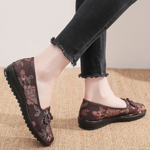 Hkqd Old Peking Stoffschuhe weibliche Mutterschuhe mittleren und älteren Schuhe weicher Sohle älterer Anti-Rutsch-Schlupf-Frühlings- und Sommer-Frauenschuhe 7170-46 Red HX 37