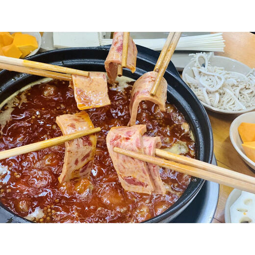 EOAGX成都爱妻午餐肉罐头 爱妻牛排火锅店 精选肉 东来副食店 牛肉午餐 猪肉午餐肉罐头*6198g每罐