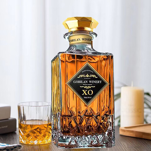 Göyalun Winery XO Brandy French Rice importiert ausländische Wein 40 -Grad -Geschenkbox Zun Diamond XO 700 ml 2 Flaschen