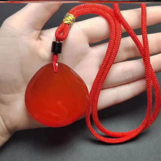 Core fragrant living jade herring stone herring fish stunning stone herring stone pendant herring stone 20 grams herring stone beads herring bone stone U89-R73-herring stone 4-6 grams