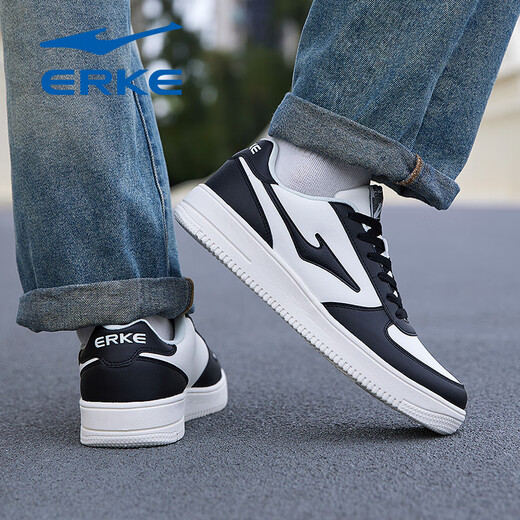 
Hongxing Erke men's shoes summer versatile lightweight sports shoes versatile non-slip white low-top air force number one small white shoes microcrystal white/black 1477 41