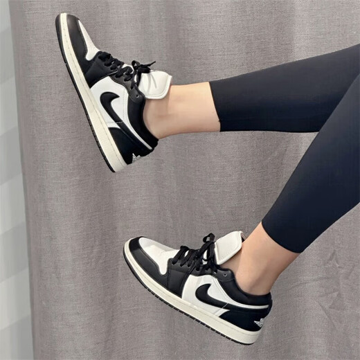 耐克（NIKE） 【潮】Air Jordan aj1 Low女鞋板鞋低帮透气休闲运动耐磨篮球鞋 FB9893-101（黑白熊猫） 40