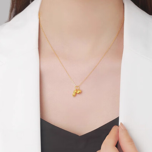 China Gold (China Gold) Gute Dinge Anhänger Frauen Gold Erdnuss Persimmon Halskette Klemmen Geburtstagsgeschenk für Freundin