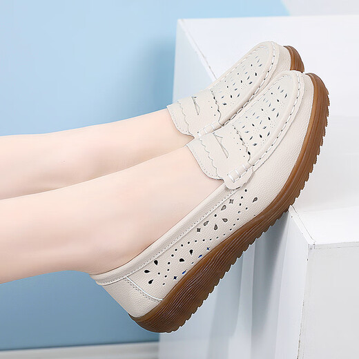 Méisiniao (Meisiniao) Chaussures pour femmes pour les chaussures de mère à la semelle douce Sole Sole Cow-Hide confortable d'âge moyen et de chaussures célibataires âgées non glissantes