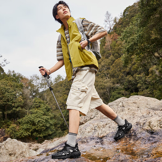
361 sports slippers men go wild sandals wear summer sports beach outdoor stream hiking hole shoes 672526701-4