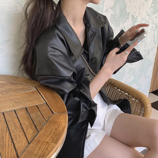 天丂韩式黑色皮衣衬衫女早春宽松百搭仿皮衣夹克外套设计感polo领上衣 黑色M【建议105斤以下】