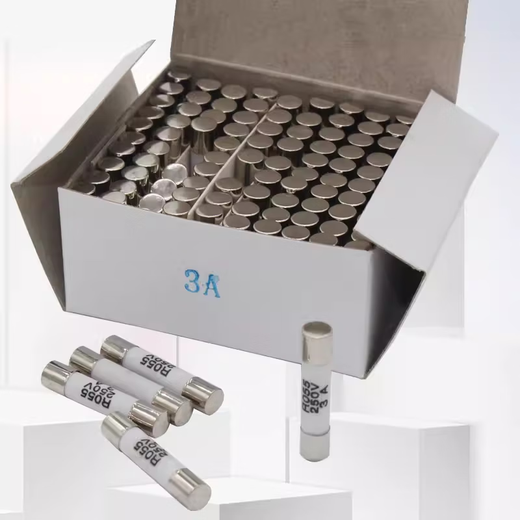 R055 ceramic fuse tube 5x25mm fuse 0.5A 1A 2A 3A 4A 6A 13A 16A 20A R055 ceramic 5x25mm 6A (100 pieces/box)