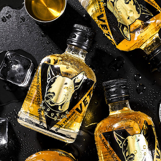 Bull terrier (VETO) Scotland blended whisky original bottle imported foreign wine, ale spirit, rich flower and fruit aroma small wine bottle 40 100ml 1 bottle