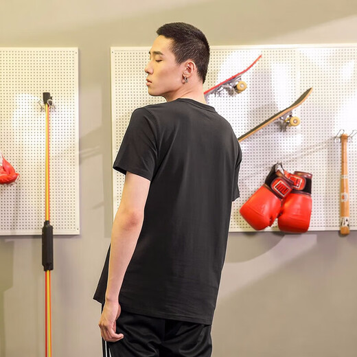 阿迪达斯 （adidas）男子透气舒适圆领休闲运动短袖T恤 XL码
