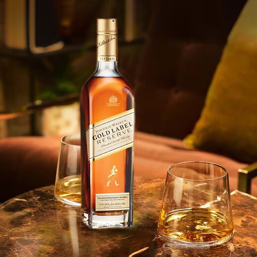 尊尼获加（JOHNNIE WALKER）金牌珍藏 苏格兰 调和型威士忌 1000ml 40度 礼盒装 进口洋酒