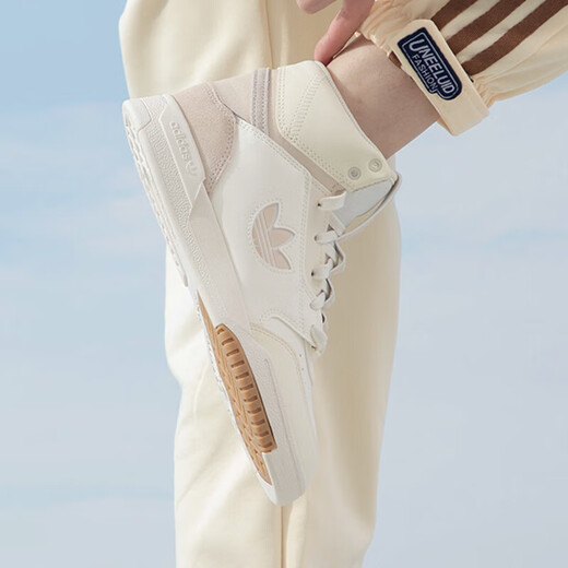 阿迪达斯 （adidas）三叶草男鞋女鞋 2025夏季新款休闲情侣鞋网球鞋透气低帮板鞋男 IF2677/三叶草/淡粉色 38