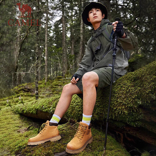 骆驼马丁靴男【王俊凯同款】登山高帮工装大黄靴女 G13W076002，米灰/咖色 ，男 41