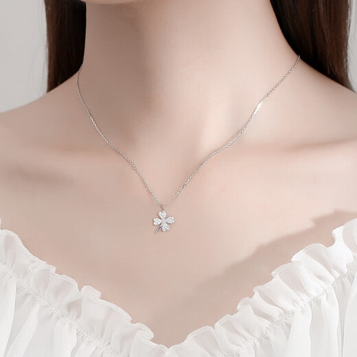 MZMZ Four-leaf Clover Necklace for Women Platinum PT950 Clavicle Chain Platinum Moissanite Diamond Birthday Anniversary Gift for Girlfriend National Warehouse Direct Delivery Lucky Four-leaf Clover Necklace-Platinum
