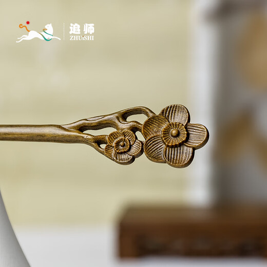 Zhuishi Zhuishi sandalwood hairpin green sandalwood new Chinese style hairpin for girls daily hairstyle high-end Hanfu matching Mid-Autumn Festival gift green sandalwood hairpin plum blossom