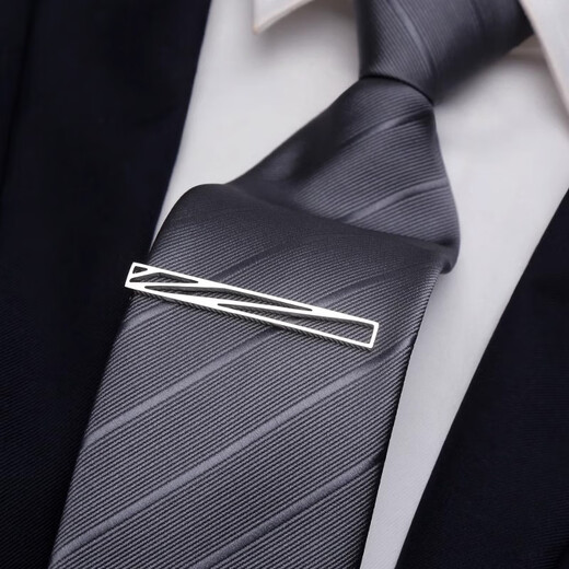 Ifsong SIMPLE SILVER TIPE CLIP MENOS COLERSO SIMPLE COLLAR COLLA Pistola Black Fashion Tie Clip Pin Personalidad Silver Line LDJ516E