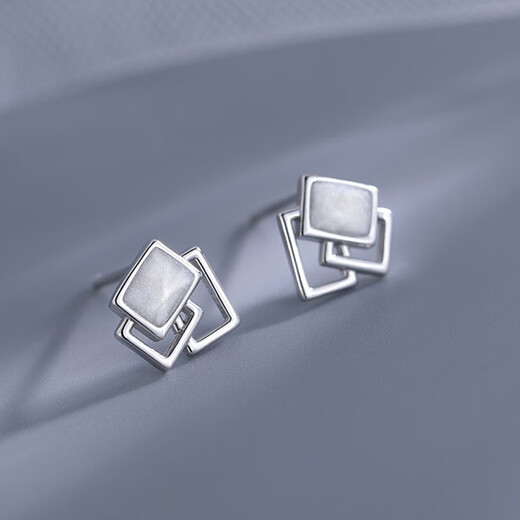 Holycat cat in arms s925 silver geometric square earrings girl birthday Valentine's Day gift earrings cool style high-end earrings for girlfriend 925 silver geometric square earrings