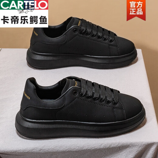 Cartelo Black Men's Board Chaussures pour hommes Chaussures décontractées pour hommes pour les hommes pour les femmes Chaussures blanches du couple en cuir McQueen NOUVEAU COURT