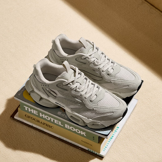 361 Sportschuhe Herrengeist Eyes Pro Herbst Atmungsfreie Retro dicker alleinerer lässiger Vater Laufschuhe Männer 672436764-4