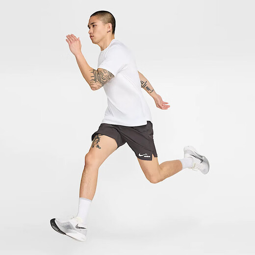 Nike (Nike) Men's As M nk df chllngr 7ul Short O Shorts tissés HV4884-299 M